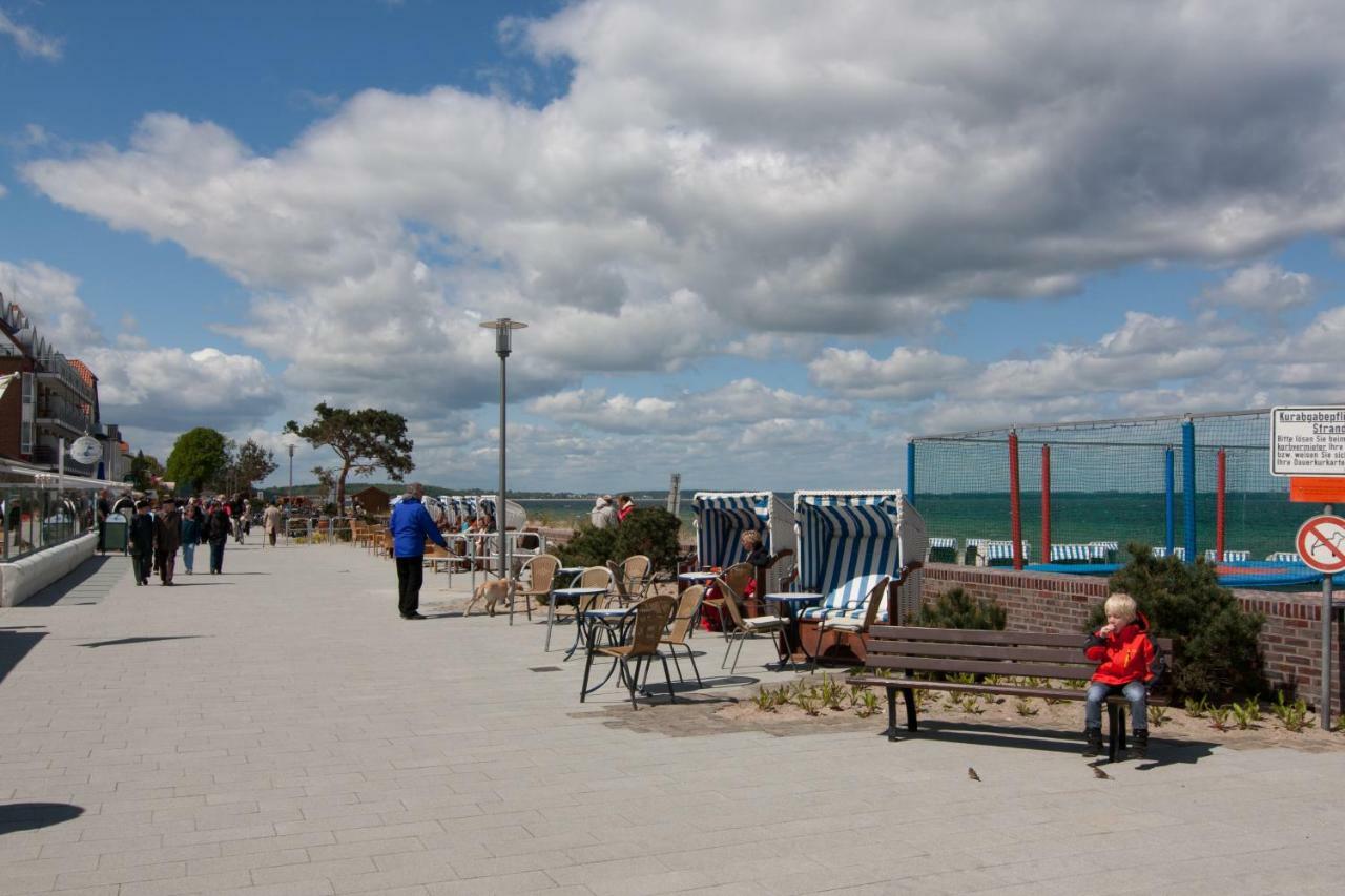 Ferienwohnung Direkt Am Strand Der Ostsee Timmendorfer Strand Ngoại thất bức ảnh